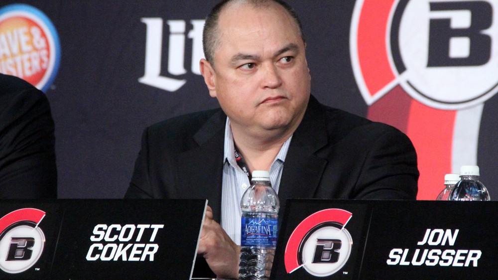 Chủ tịch Bellator Scott Coker "chặn đứng" ý định chiêu mộ Khabib của 50 Cent