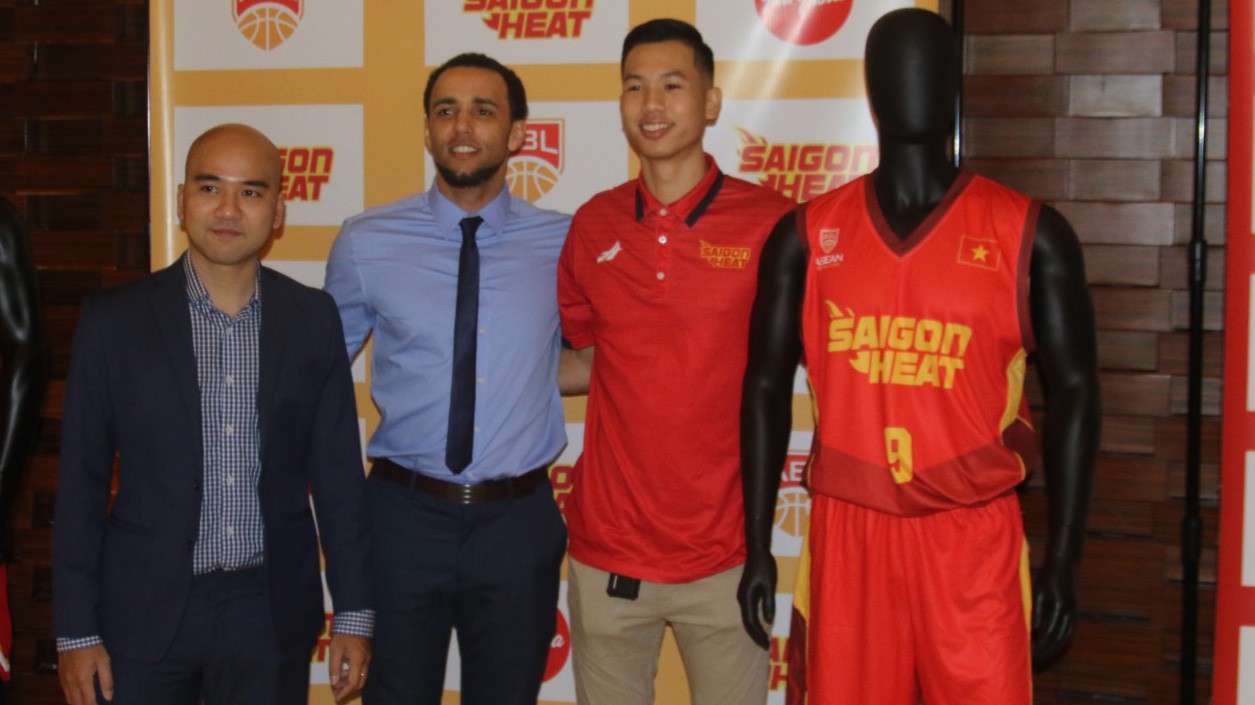Lộ diện đồng phục thi đấu mới của Saigon Heat tại ABL 9