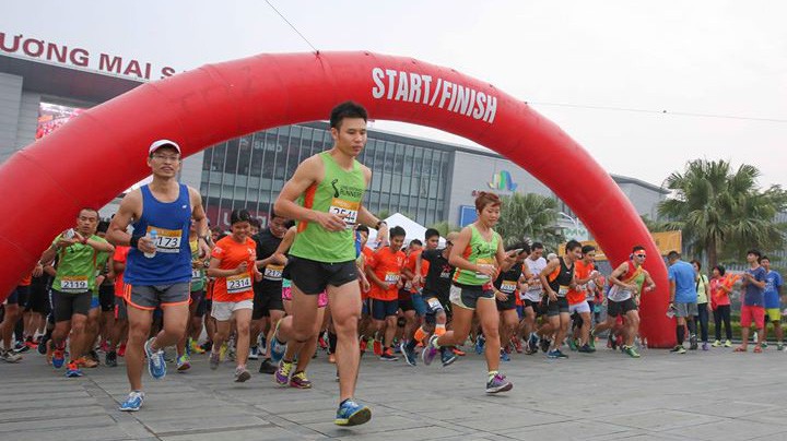 Longbien Marathon 2018: Đường chạy mới "chuẩn Boston"