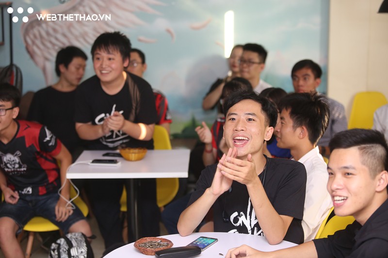 Trực tiếp View party cổ vũ Phong Vũ Buffalo tranh tài tại CKTG 2018 - Ảnh 16. Trực tiếp View party cổ vũ Phong Vũ Buffalo tranh tài tại CKTG 2018 - Ảnh 16.