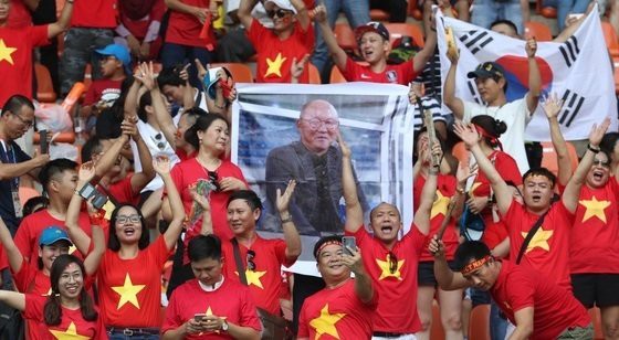 HLV Park Hang Seo: AFF Cup là gì mà "nặng" đến thế?