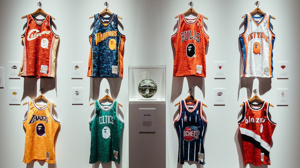 Mê mẩn với bộ sưu tập áo đấu BAPE x NBA cực ngầu từ A Bathing Ape