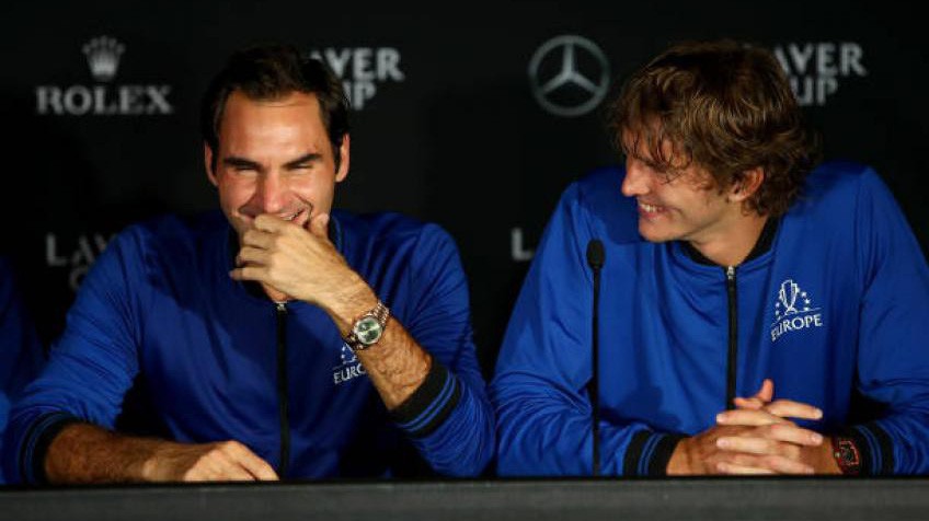 Roger Federer thừa nhận "cô đơn" không có bạn trong làng banh nỉ