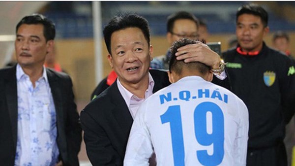 Bầu Hiển, Hà Nội và những lần "thi rớt"