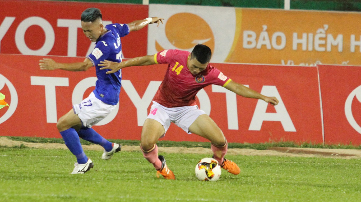 Trực tiếp V.League 2018 Vòng 25: Than Quảng Ninh - Sài Gòn FC