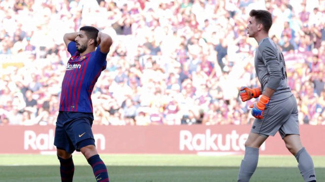 Vì sao 3 năm liên tiếp Luis Suarez mất tích trên sân khách ở Cúp C1/Champions League? - Ảnh 2. Vì sao 3 năm liên tiếp Luis Suarez mất tích trên sân khách ở Cúp C1/Champions League? - Ảnh 2.