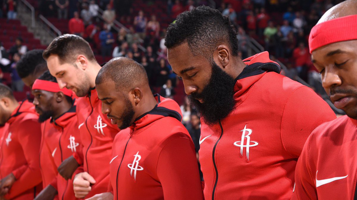 Để tránh "sấp mặt" với LeBron James, Houston Rockets phải thay đổi điều gì?