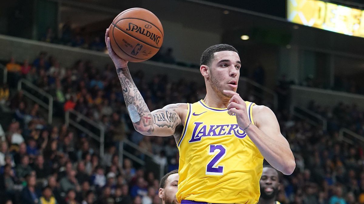 Lonzo Ball hoàn toàn không phù hợp với LA Lakers?