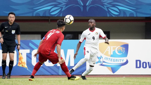 Đội trưởng U19 Việt Nam: Vận hạn ngưỡng thiên đường và nỗi dằn vặt của thầy Tuấn