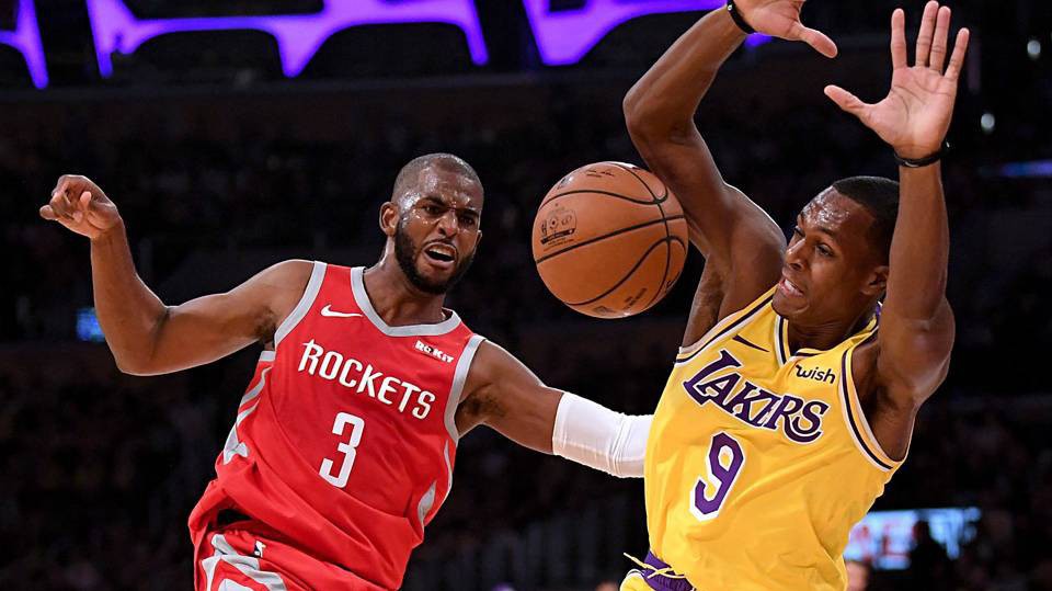 Carmelo Anthony khẳng định Rajon Rondo mới là người gây sự trước khi phun nước bọt vào mặt Chris Paul