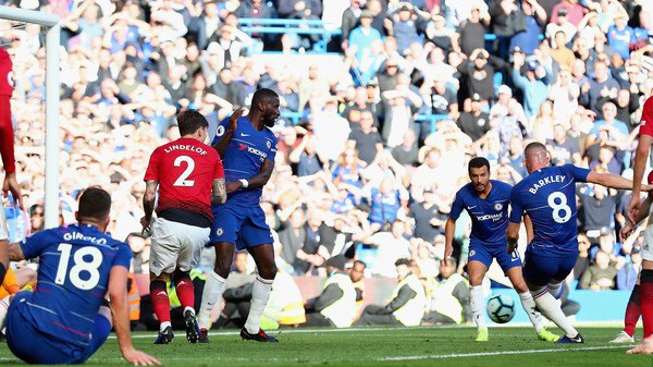 Những bàn thắng muộn giúp Chelsea xoay chuyển tình thế như nào?