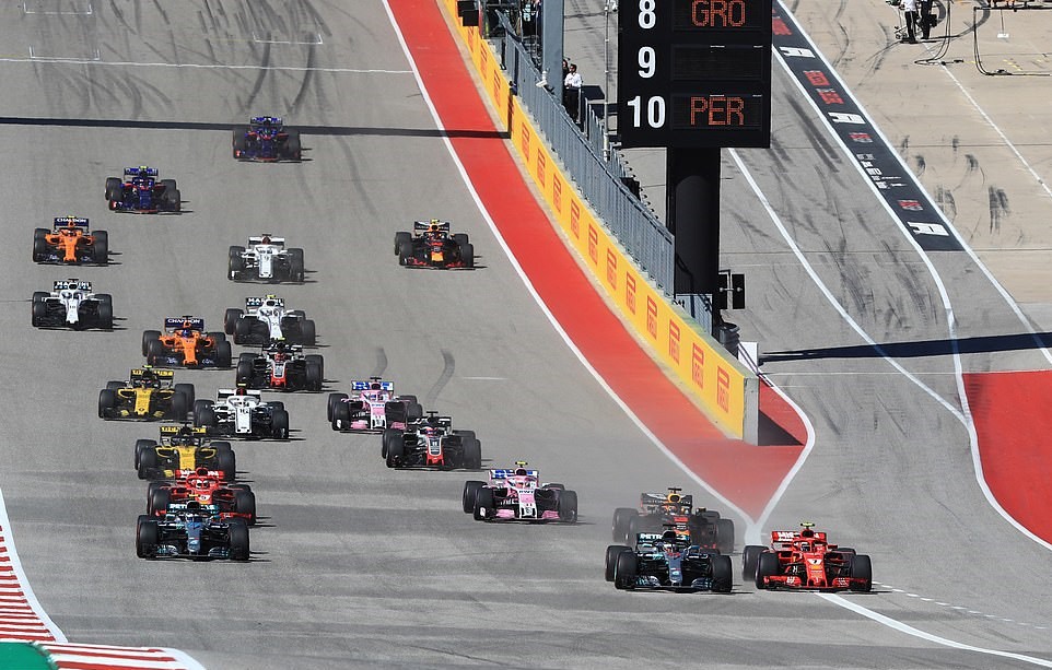Hamilton đổ lỗi cho Mercedes khiến thất bại ở US GP - Ảnh 1. Hamilton đổ lỗi cho Mercedes khiến thất bại ở US GP - Ảnh 1.