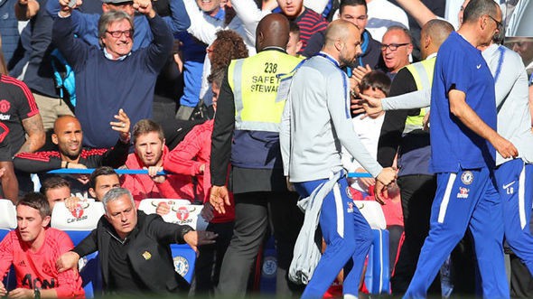 Đã bị chế giễu, Mourinho còn đối diện nguy cơ nhận án phạt