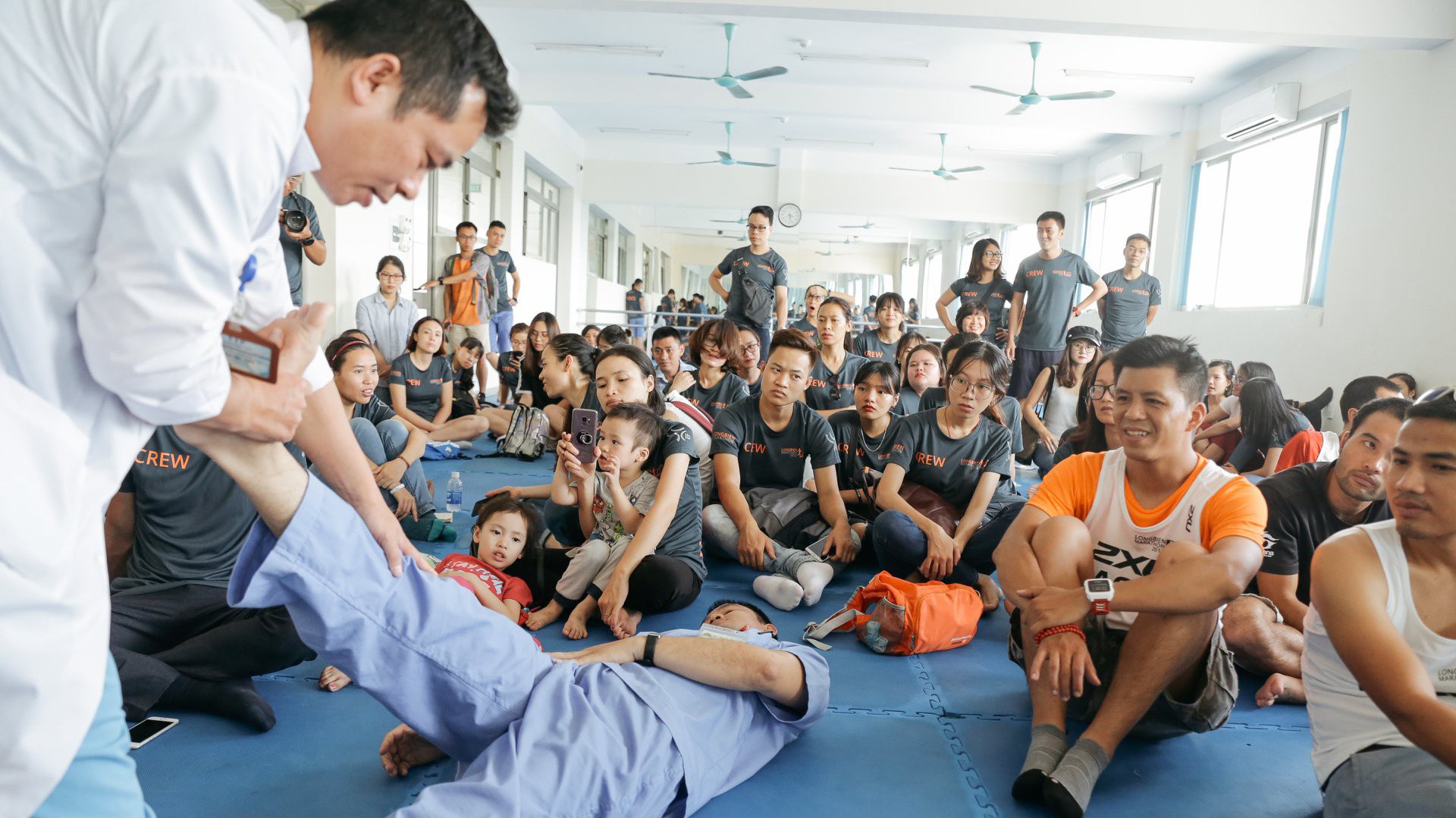 Longbien Marathon: tập huấn phòng ngừa sốc nhiệt cho các VĐV