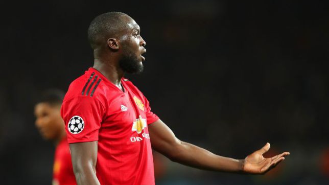 Mourinho lo ngại về phong độ của Lukaku, cân nhắc đẩy tiền đạo người Bỉ lên ghế dự bị