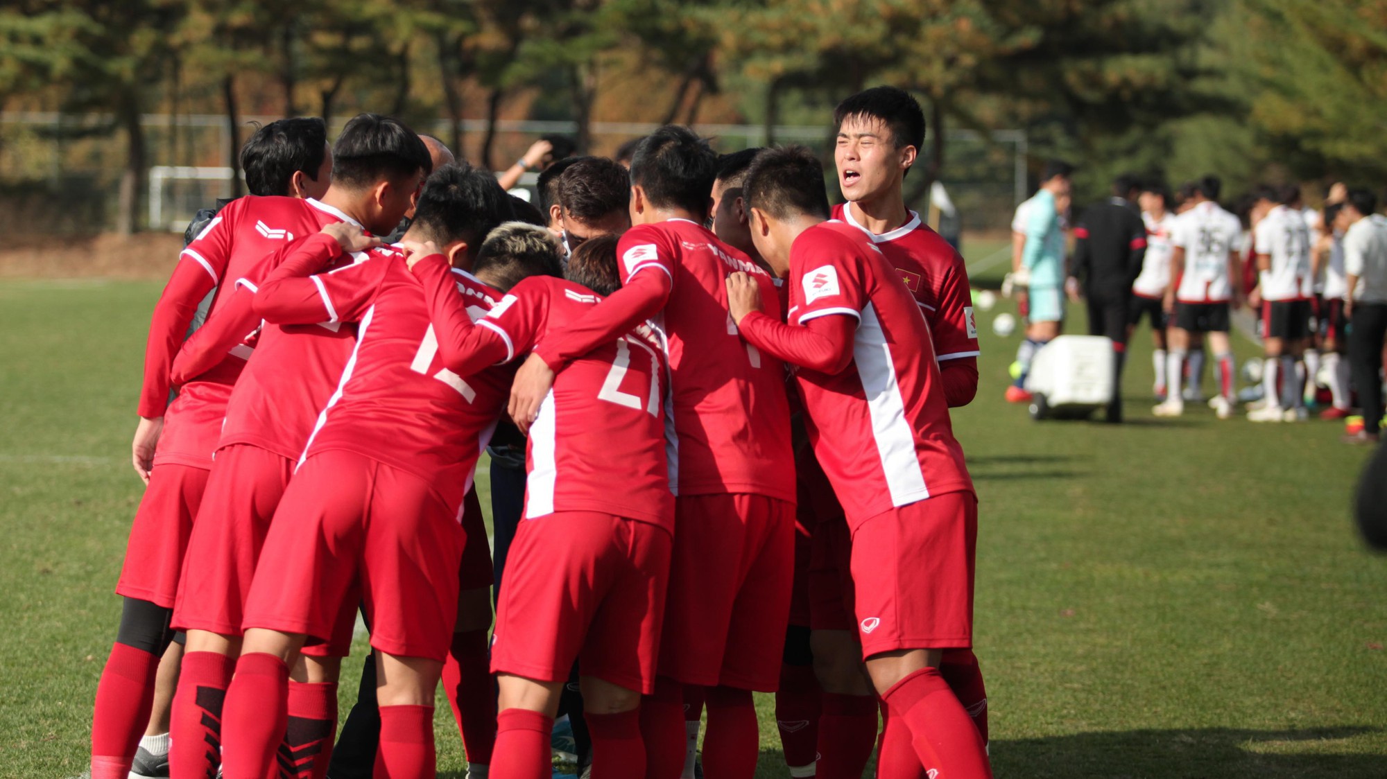 ĐT Việt Nam tái hiện hình ảnh của tuyển Nhật Bản tại World Cup sau trận thắng FC Seoul