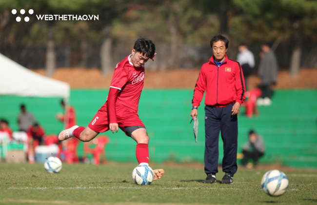 HLV Park Hang Seo: Công Phượng chỉ ra sân khi có cảm giác thi đấu tốt nhất - Ảnh 3. HLV Park Hang Seo: Công Phượng chỉ ra sân khi có cảm giác thi đấu tốt nhất - Ảnh 3.