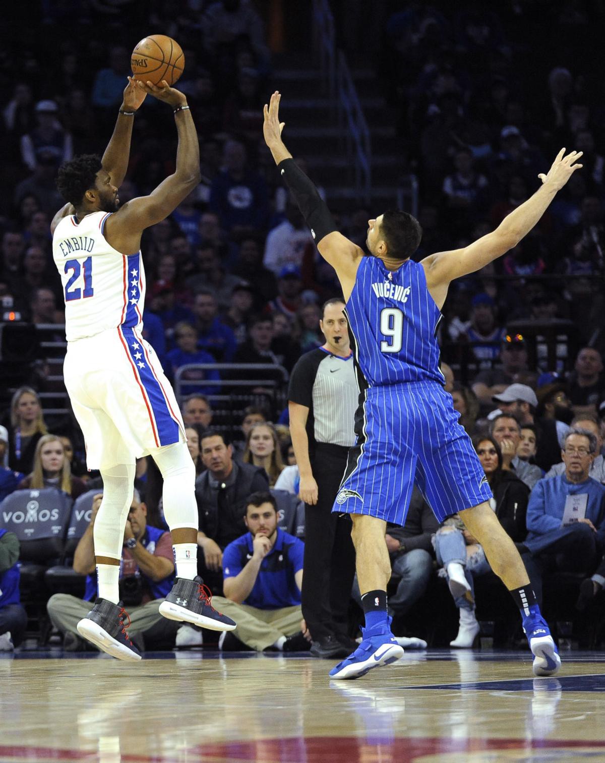 Đội nào cũng muốn ném 3 điểm như Stephen Curry, bảo sao NBA mùa này bùng nổ điểm số như thế - Ảnh 3. Đội nào cũng muốn ném 3 điểm như Stephen Curry, bảo sao NBA mùa này bùng nổ điểm số như thế - Ảnh 3.