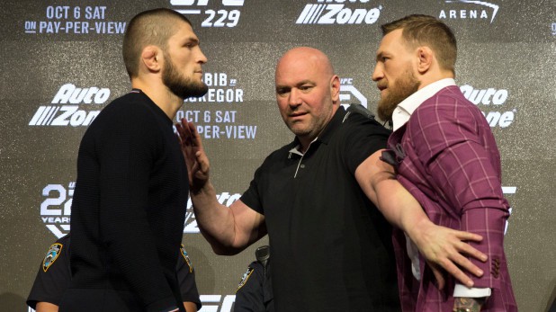 Khabib hé mở cửa "dàn hòa" với Conor McGregor