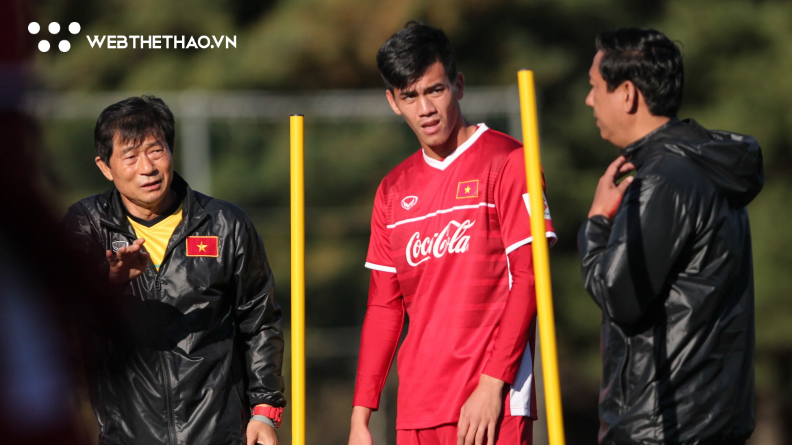 AFF Cup 2018: "Vua phá lưới nội" V.League chấn thương trong trận thắng FC Seoul