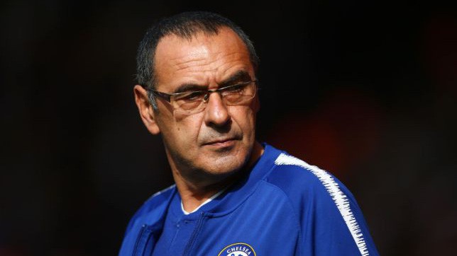 HLV Sarri thừa nhận Chelsea còn điểm yếu cần cải thiện nếu muốn vô địch Ngoại hạng Anh