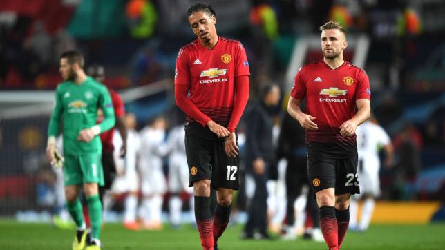 Man Utd trừng phạt nhóm cầu thủ "nổi loạn" từ chối chụp ảnh quảng cáo