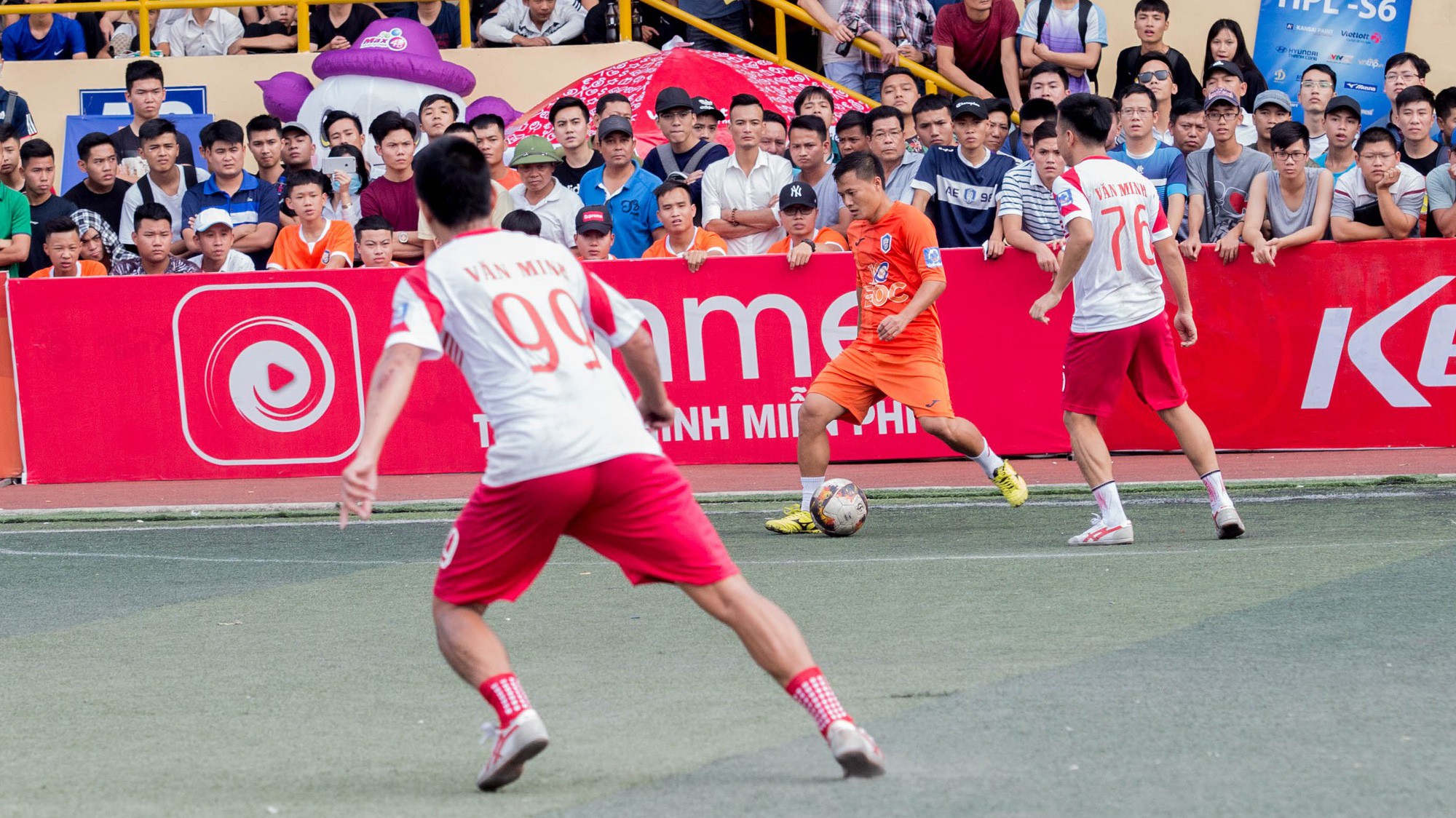 HPL-S6 Vòng 3: "Cuộc chiến giữa các vì sao" EOC vs Văn Minh