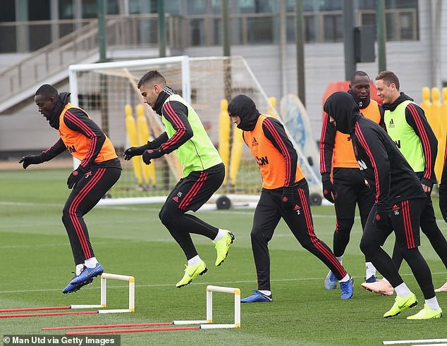 Jose Mourinho đã tiêu tiền ở Man Utd như thế nào? - Ảnh 2.
