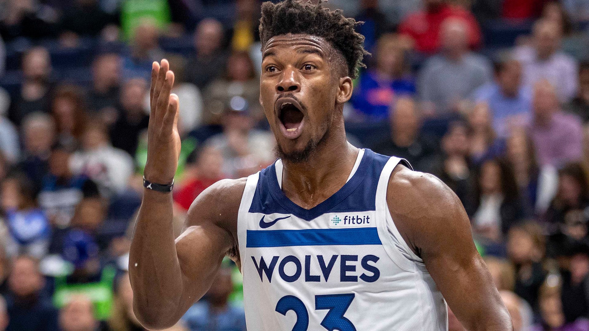 Wolves được voi đòi tiên với Rockets trong thương vụ Jimmy Butler