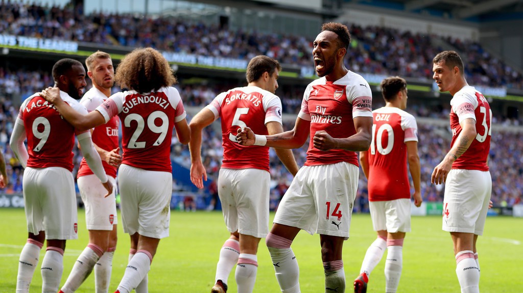 Hàng công Arsenal thay đổi ngoạn mục thế nào để có thêm 11 bàn thắng?