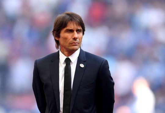 Antonio Conte chưa tiếp quản ghế của Lopetegui đã nhận đòn phủ đầu của Sergio Ramos - Ảnh 1.
