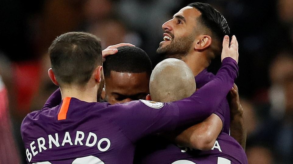 Thợ săn "Gà trống" Mahrez và những điểm nhấn khi Man City tạo ra kỷ lục chưa từng có ở giải Ngoại hạng Anh