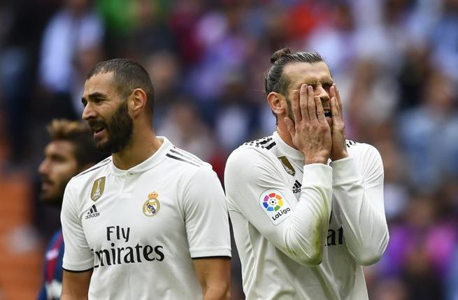 3 lý do gây sốc khiến Julen Lopetegui bị Real Madrid sa thải - Ảnh 7. 3 lý do gây sốc khiến Julen Lopetegui bị Real Madrid sa thải - Ảnh 7.