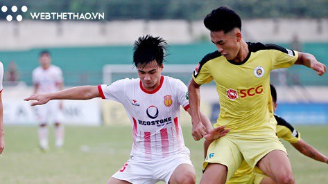 Trụ hạng thành công, Nam Định lại tiếp câu chuyện tiền đâu để giữ chân trụ cột