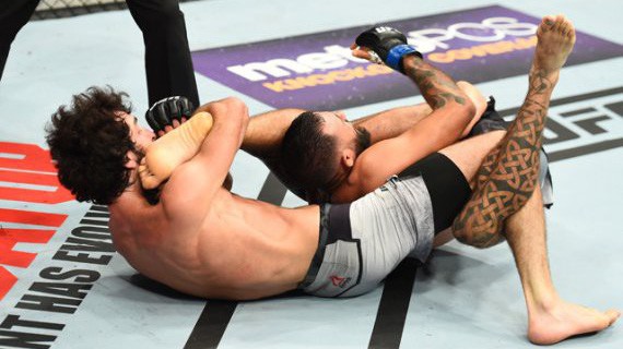 Top 10 kỹ thuật Submission cực hiếm trên sàn MMA (Phần 1)