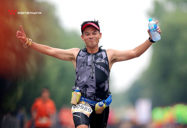 Longbien Marathon 2018: Họ đã lướt trên những đôi cánh của ước mơ! - Ảnh 10. Longbien Marathon 2018: Họ đã lướt trên những đôi cánh của ước mơ! - Ảnh 10.