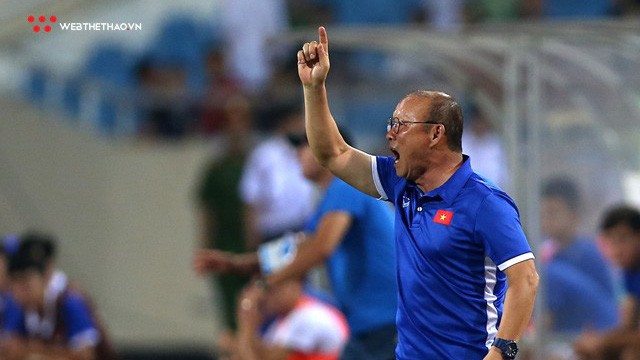 HLV Park Hang Seo bỗng mất vị trí số 1 ở AFF Cup 2018.