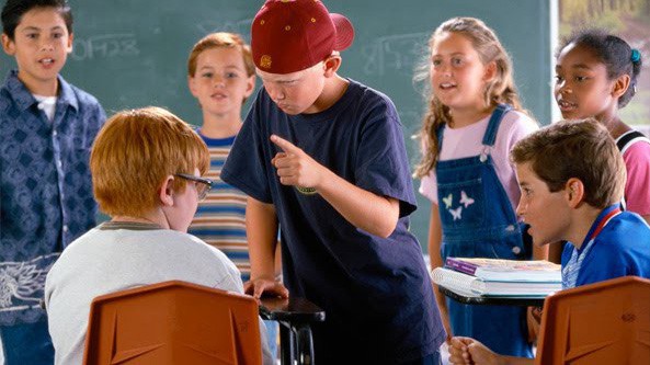 Tự vệ học đường như thế nào khi không giỏi võ thuật?