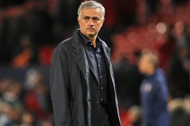 Bất ngờ với phản ứng của gia đình Glazers về tương lai của Mourinho ở Man Utd - Ảnh 1. Bất ngờ với phản ứng của gia đình Glazers về tương lai của Mourinho ở Man Utd - Ảnh 1.
