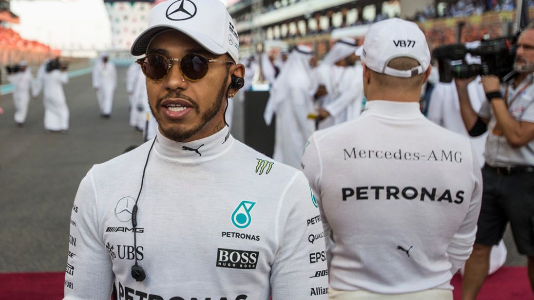 Lewis Hamilton sẽ gắn bó với Mercedes đến tận năm 2023? - Ảnh 4. Lewis Hamilton sẽ gắn bó với Mercedes đến tận năm 2023? - Ảnh 4.