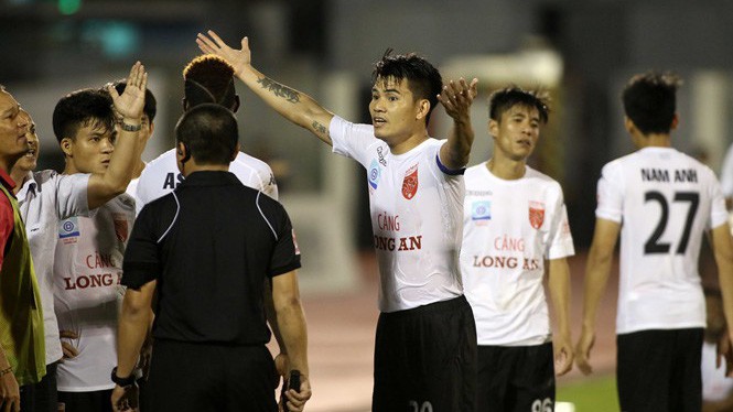 Thêm một nhà vô địch AFF Cup 2008 giải nghệ trong lặng lẽ