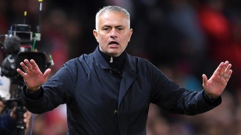 Ngay cả thành viên BLĐ MU cũng nghĩ... Mourinho vẫn sẽ phải rời Old Traford!