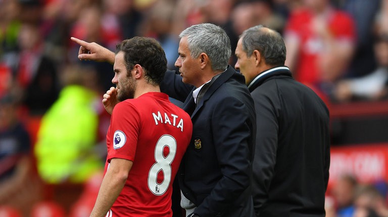 Tại sao Juan Mata có thể là cứu tinh cho Mourinho và Man Utd ở mùa này?