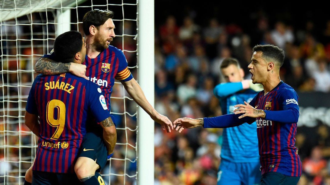 Không thắng 4 vòng sẽ là... điềm lành vô địch cho Barcelona?