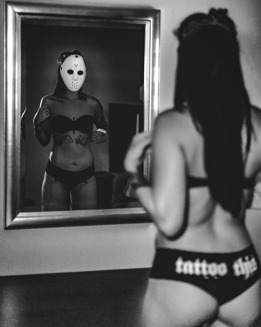 Chùm ảnh: Các sao MMA ăn Halloween như thế nào? - Ảnh 19. Chùm ảnh: Các sao MMA ăn Halloween như thế nào? - Ảnh 19.