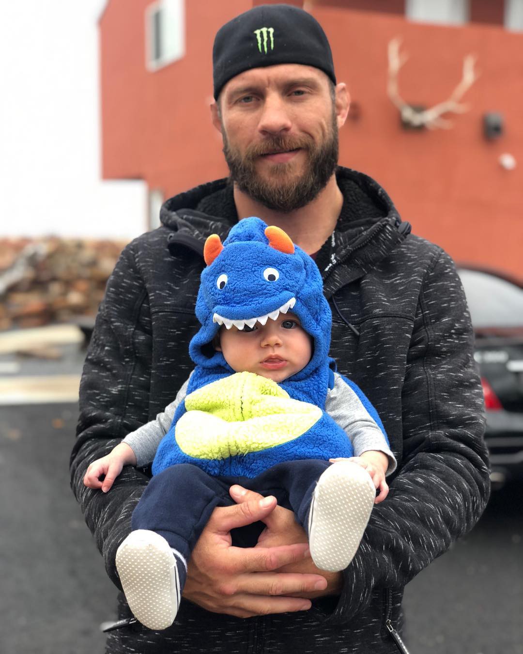 Chùm ảnh: Các sao MMA ăn Halloween như thế nào? - Ảnh 6. Chùm ảnh: Các sao MMA ăn Halloween như thế nào? - Ảnh 6.