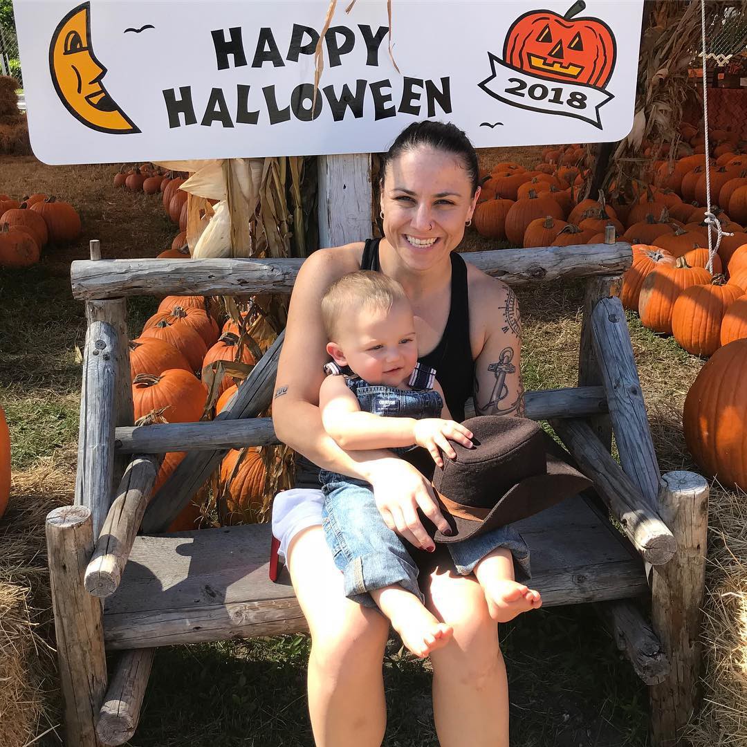 Chùm ảnh: Các sao MMA ăn Halloween như thế nào? - Ảnh 13. Chùm ảnh: Các sao MMA ăn Halloween như thế nào? - Ảnh 13.