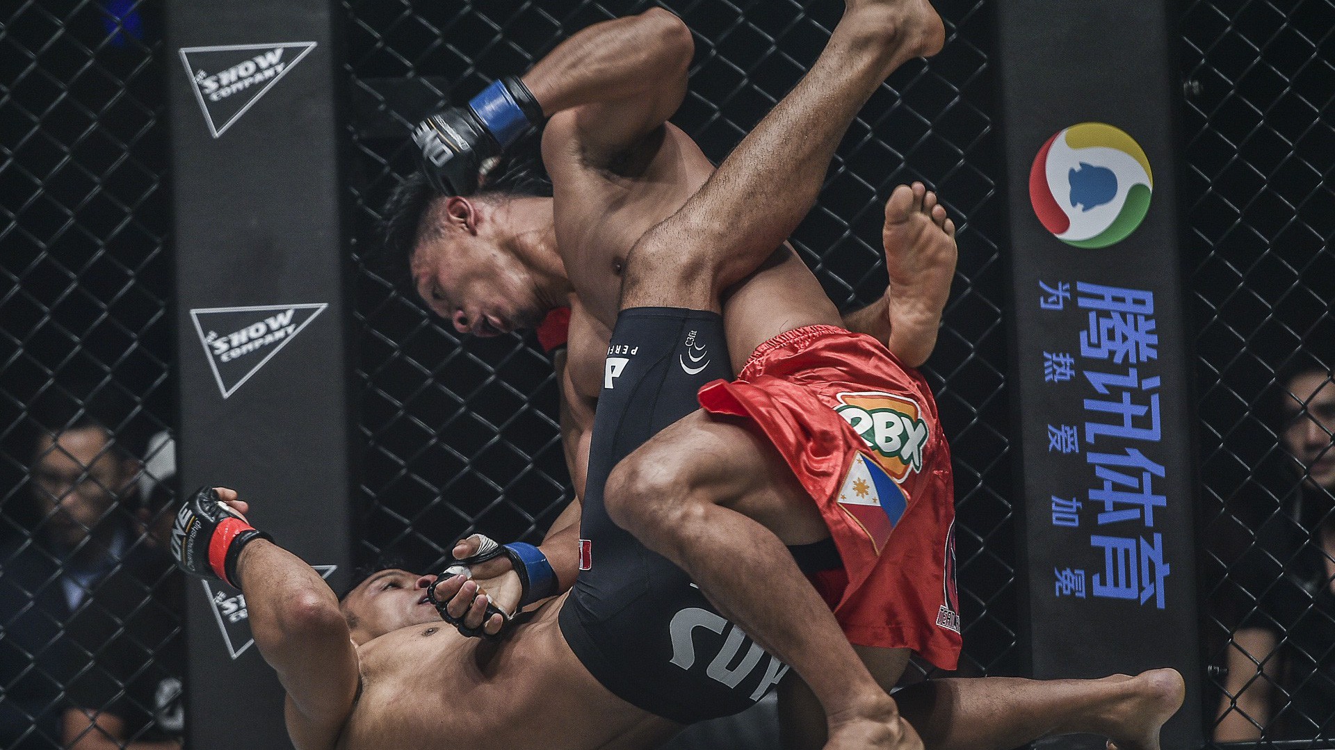Tân vương ONE Championship: Tôi sẽ bảo vệ đai dù có phải đấu với bất cứ ai!