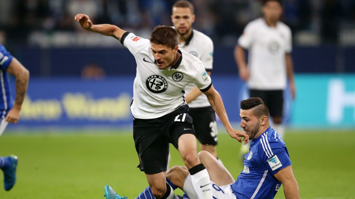 Nhận định tỷ lệ cược kèo bóng đá tài xỉu trận Ein. Frankfurt vs Schalke
