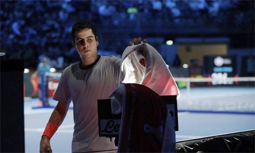Các tay vợt bực bội vì những luật lệ lạ lùng tại ATP Next Gen Finals  - Ảnh 1.